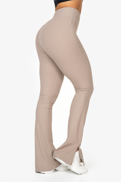 FAMME - RIBBED FLARE TIGHTS SAND